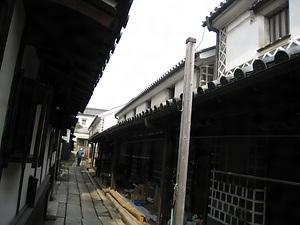 旧大原家住宅(岡山県倉敷市中央) 中倉