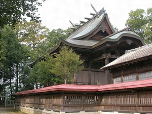 鶴山八幡宮本殿