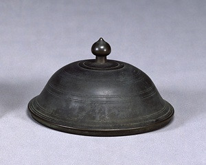響銅鋺蓋