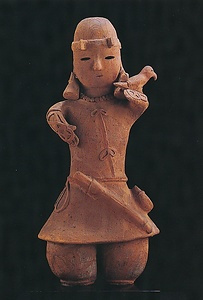 埴輪鷹狩男子像