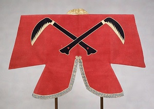 緋地羅紗違鎌文陣羽織