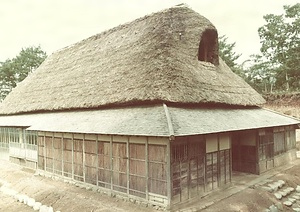 加賀の手漉和紙の製作用具及び民家