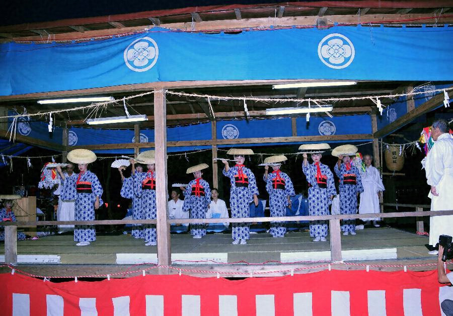 徳山の盆踊 とくやまのぼんおどり