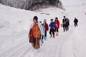 利賀のはつうま行事