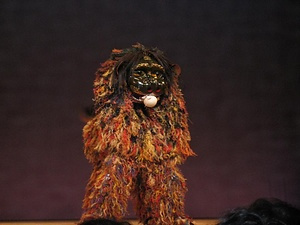 勢理客の獅子舞