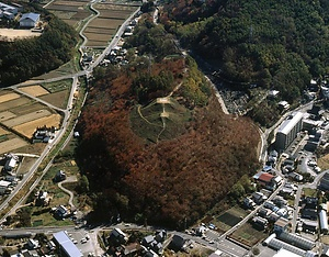 弘法山古墳