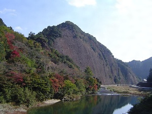 古座川の一枚岩