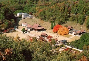 旧閑谷学校<br />
　附　椿山・石門・津田永忠宅跡及び黄葉亭