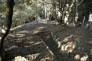 根曽古墳群