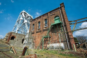 三井三池炭鉱跡<BR/>　宮原坑跡<BR/>　万田坑跡<BR/>　専用鉄道敷跡<BR/>　旧長崎税関三池税関支署