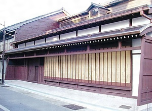 旧宮崎酒造店舗兼主屋