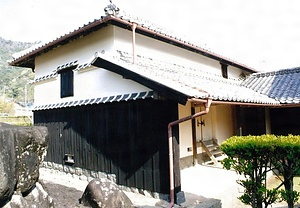 岩崎家住宅西蔵
