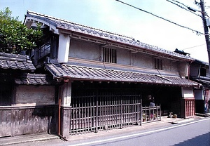 百々家住宅主屋