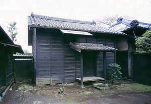 旧吉田家住宅（千葉県柏市花野井） 道具蔵