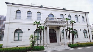 日本写真印刷本館