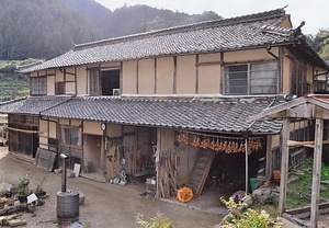 石堂家住宅角屋及び西門