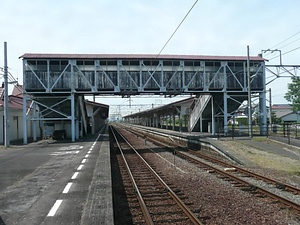ＪＲ琴平駅乗換跨線橋