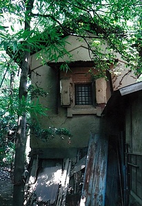 新井家住宅内蔵