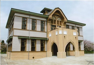 竹内源造記念館（旧小杉町役場庁舎）