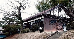 旧上岡小学校第二棟