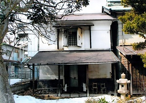 旧稲元屋呉服店一番蔵