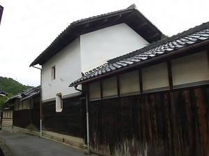 小泉家住宅辰巳蔵