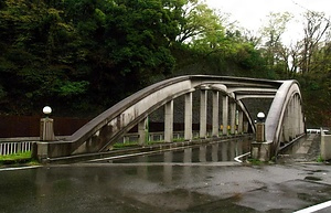 国道一号箱根湯本道路施設 旭橋