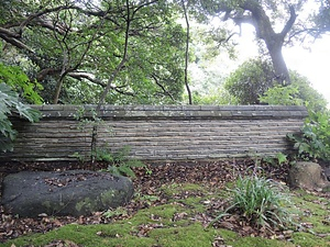 神霊教鎌倉錬成場練塀