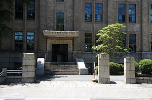 宮崎県庁舎東門門柱