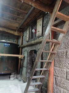 石上酒造仕込蔵（醪蔵）