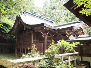 若山神社本殿