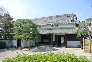 東多田夢勝庵主屋