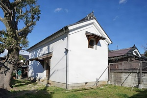 白石家住宅道具蔵及び食物蔵