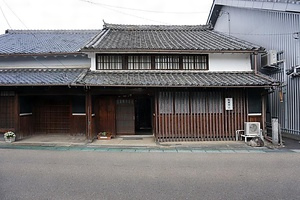 山中家住宅主屋