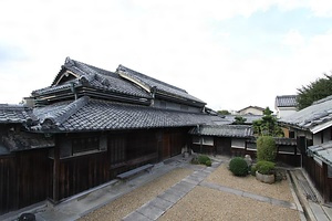 岡橋家住宅主屋・茶室及び渡廊下