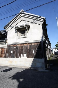 岡橋家住宅南米蔵