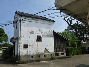 旧鈴木馬左也別邸土蔵