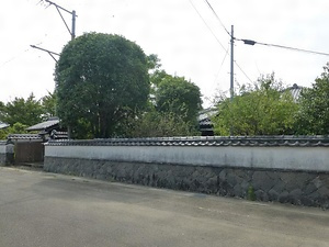 旧鈴木馬左也別邸土塀