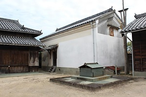 犬伏家住宅 東蔵