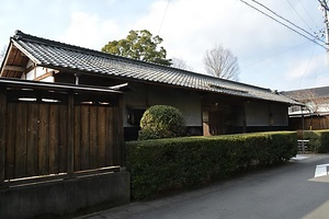 市原家住宅長屋門