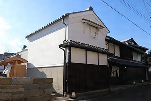 旧片岡家住宅南土蔵