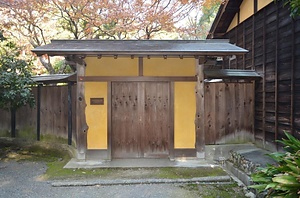 高林家住宅平常門及び塀