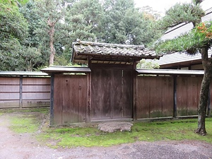 高林家住宅平門及び塀