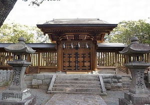 篠山神社中門