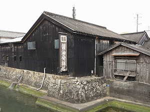 角長（加納家住宅） 仕込蔵