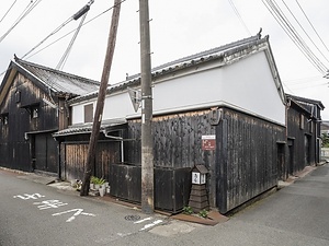 角長（加納家住宅） 樽蔵