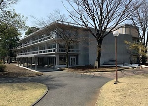 国際基督教大学ディッフェンドルファー記念館