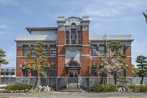 旧九州帝国大学本部建築課棟