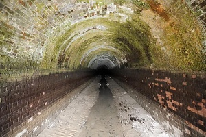 手取川七ヶ用水取水施設 取入口隧道