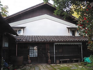 保阪家住宅道具蔵